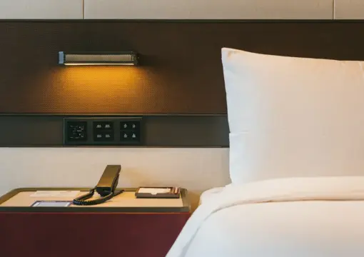 Classic Queen Room