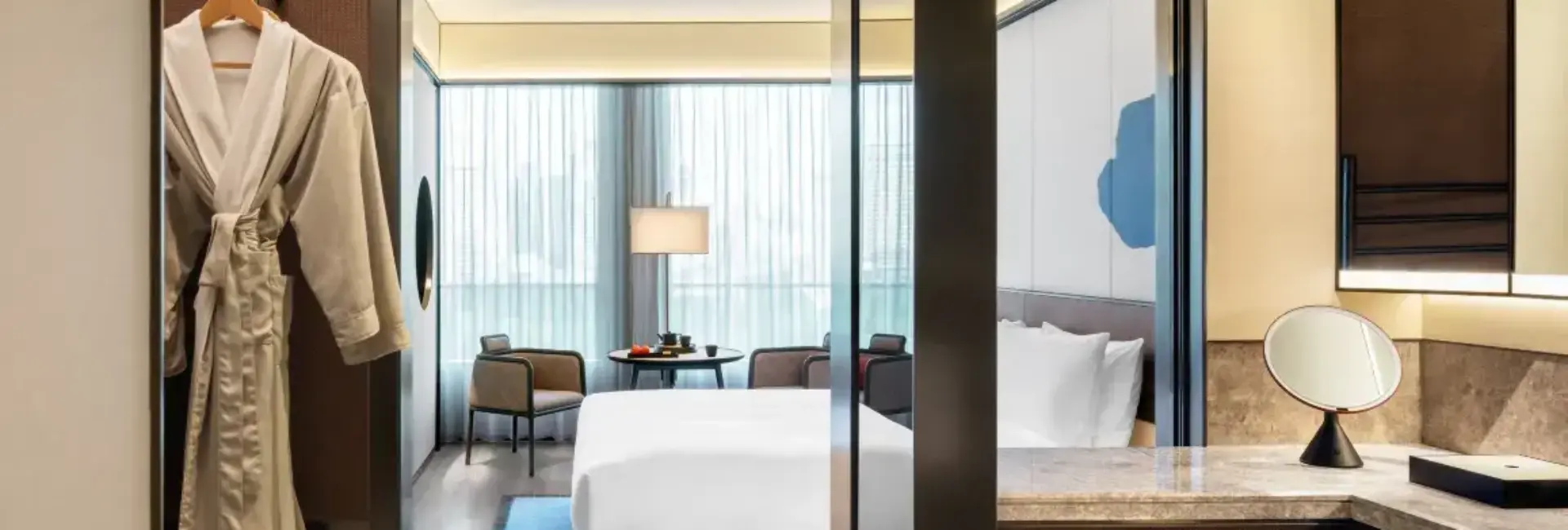 Classic Room – City-View (Double Bed)