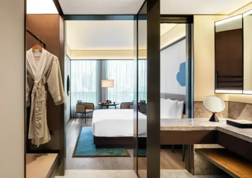 Classic Room – City-View (Double Bed)